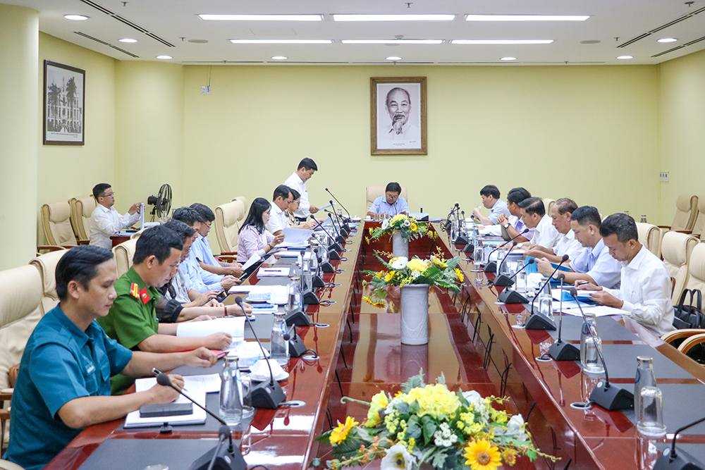 lam viec voi xa hiep duc thang 07 2025 1