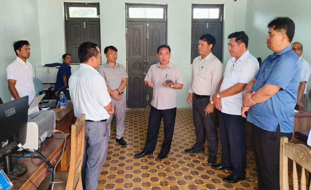 lam viec voi xa hung son 7 2025