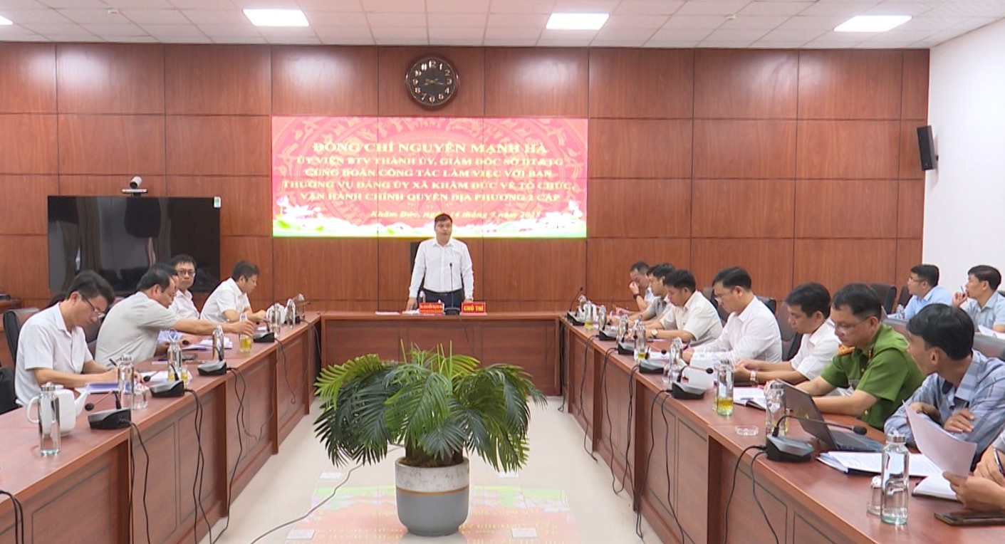 lam viec voi xa kham duc thang 7 2025