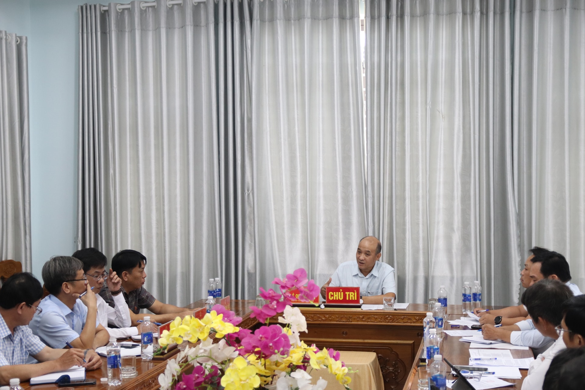 lam viec voi xa thu bon 7 2025
