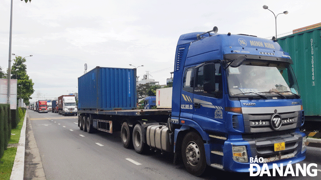 lan xe container