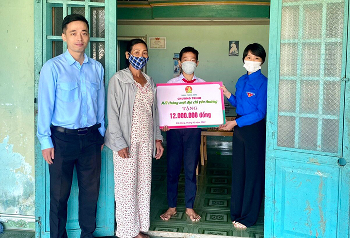 lang nghe thieu nhi dan toc thieu so tai hoa vang 1