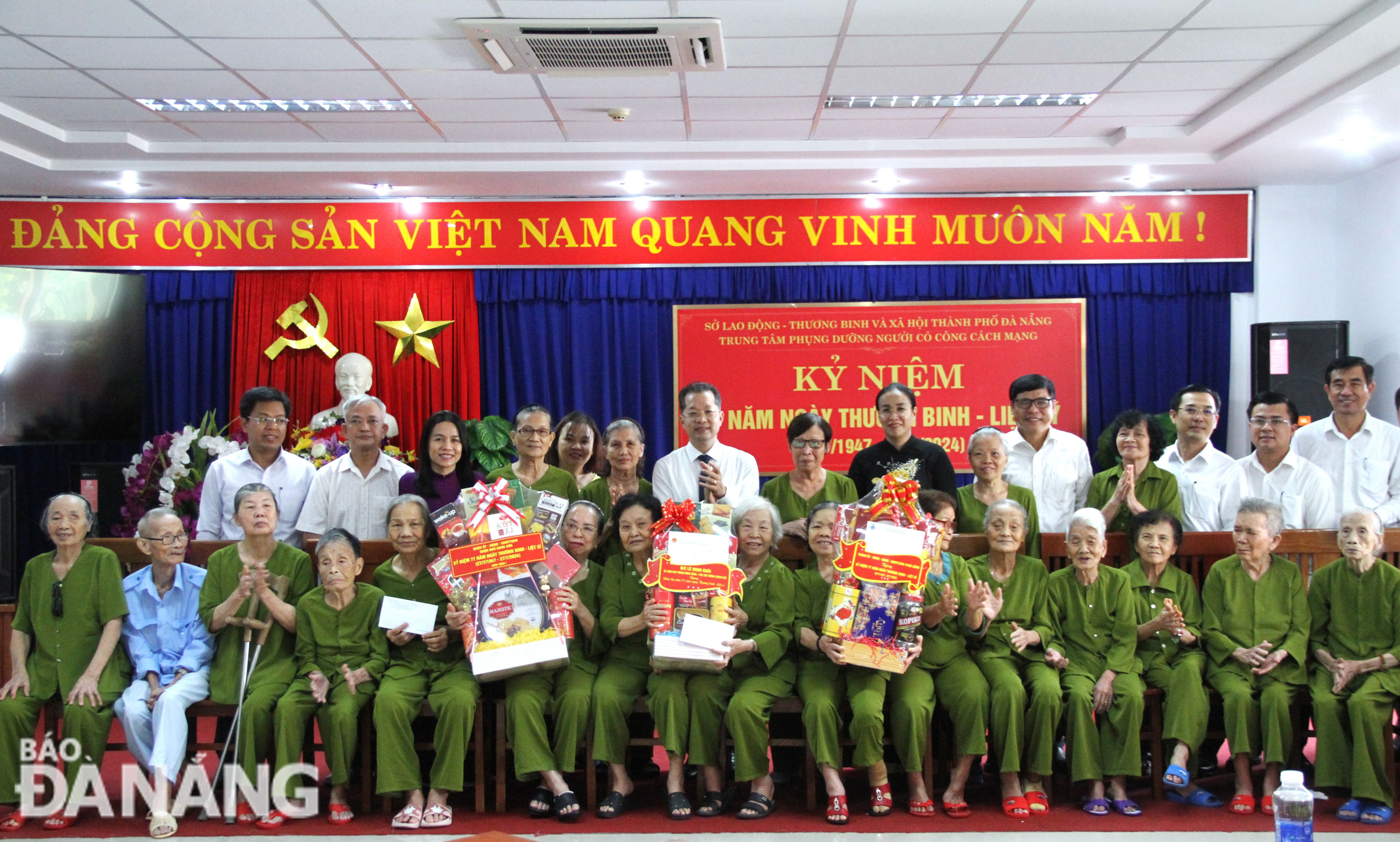 lanh dao thanh pho tham gia dinh tbls 7
