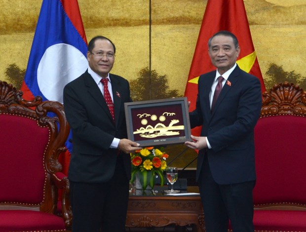 lao national assembly delegation visits da nang