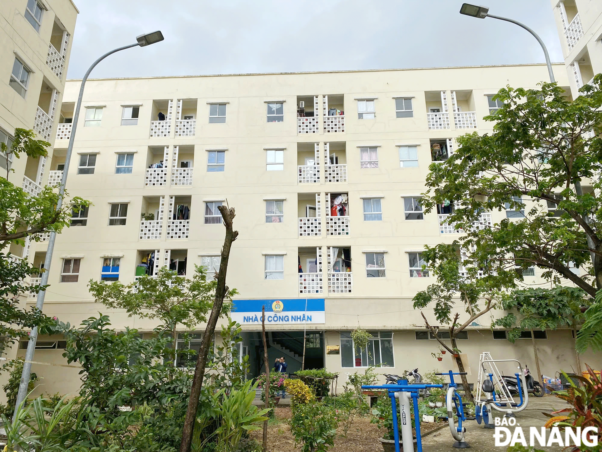 lap wifi tai nha cong nhan