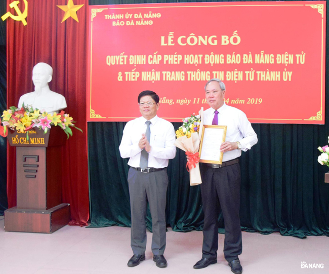le cong bo quyet dinh cap phep hoat dong