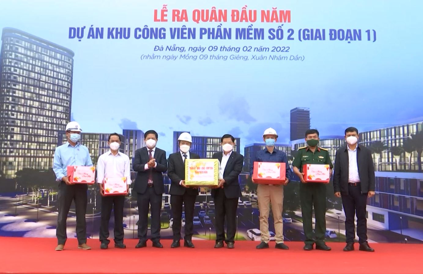 le ra quan dau nam 3