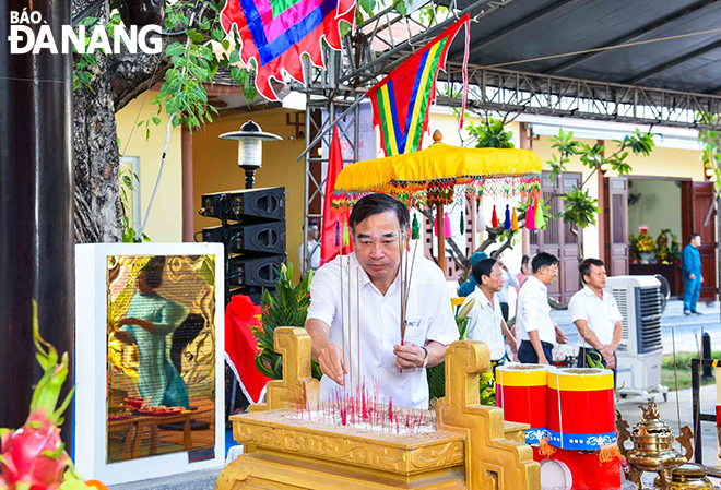 le te cac anh hung chong phap