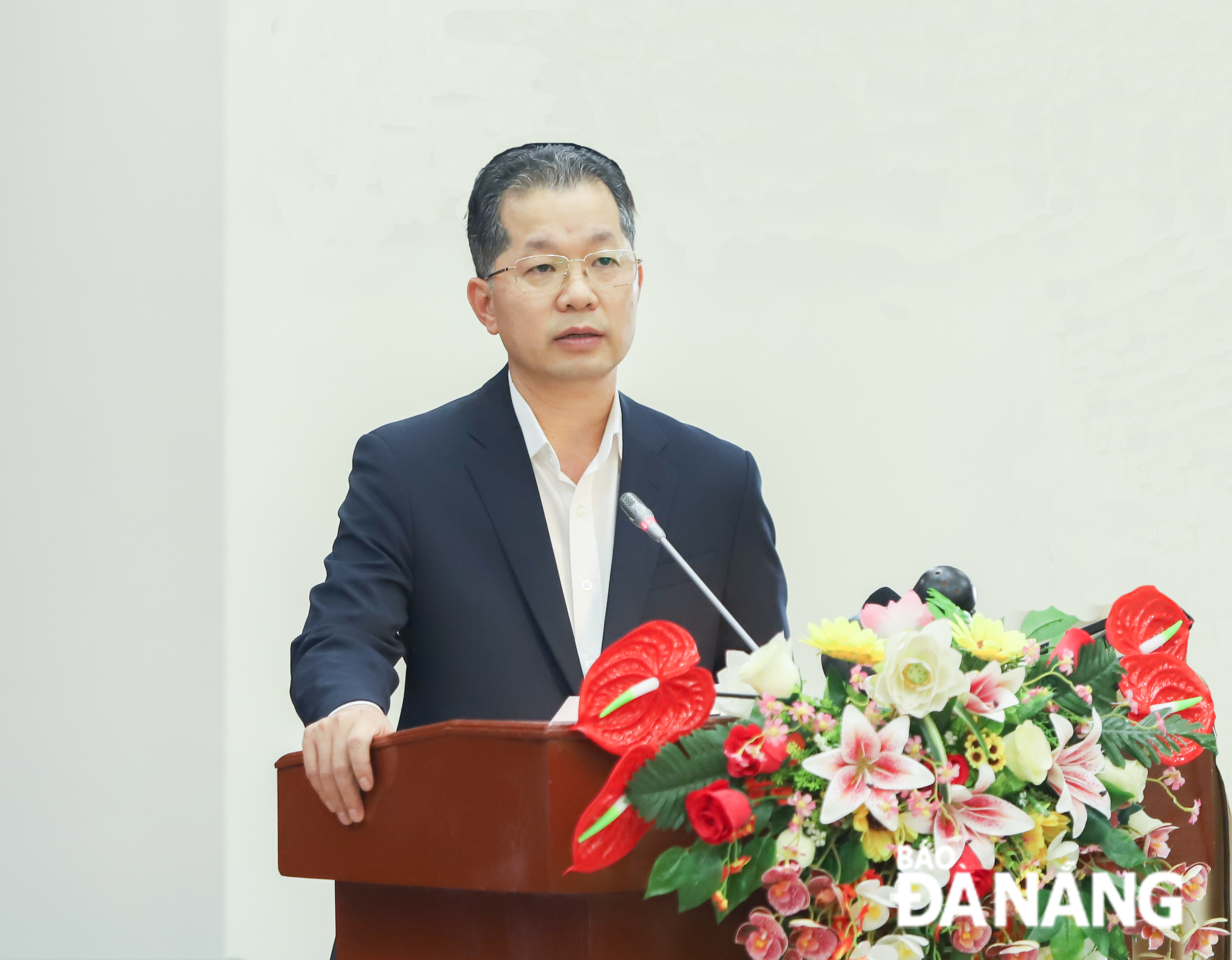 ly luan thuc tien tren mot so linh vuc 2