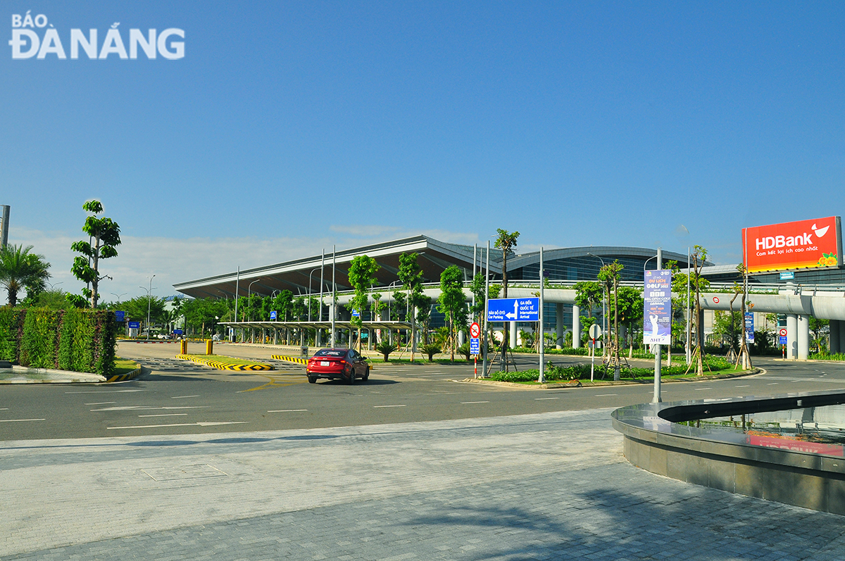 mot goc cang hang khong da nang