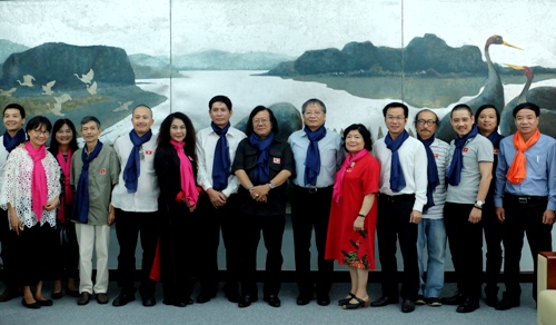 my thuat vn va ngoai giao van hoa