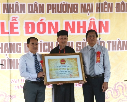 nai hien dong