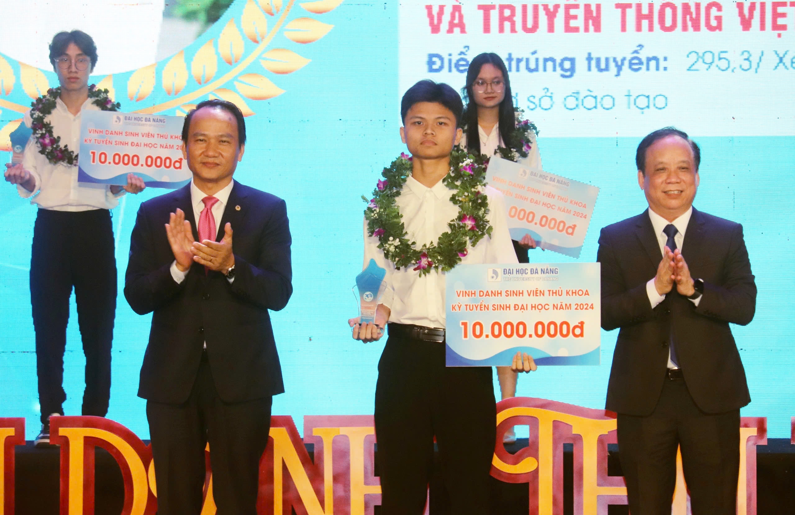 nang buoc sinh vien 2024 1