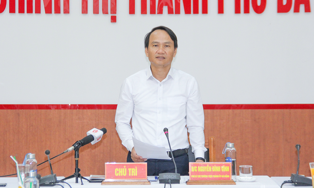 nang cap truong chinh tri tp 2