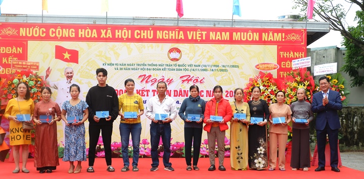 ngay dai doan ket toan dan toc 2023 13