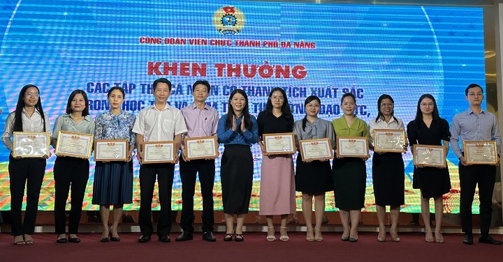 ngay hoi sang kien 2023 3