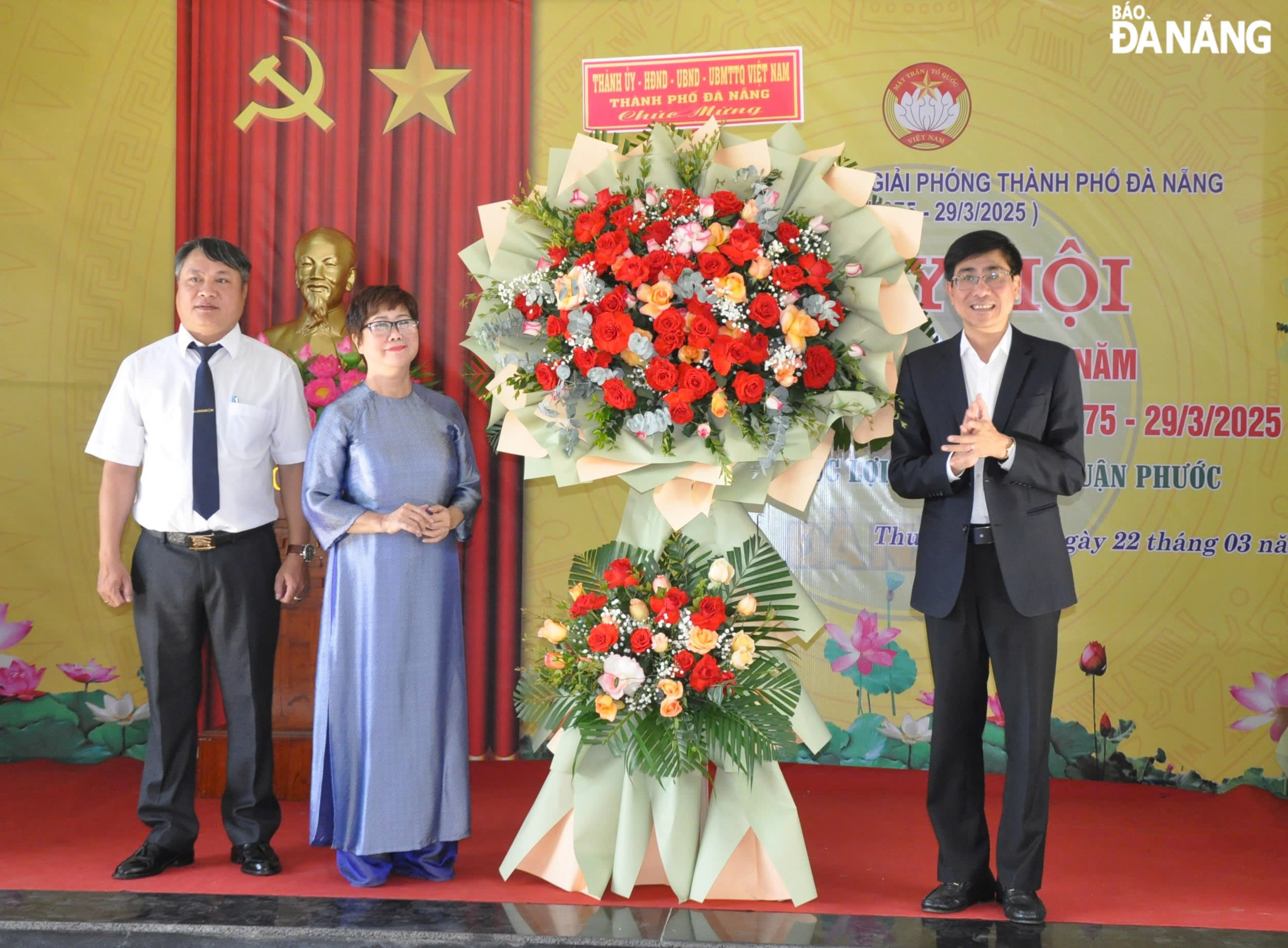 ngay hoi toan dan 50 nam ngay giai phong que huong 2