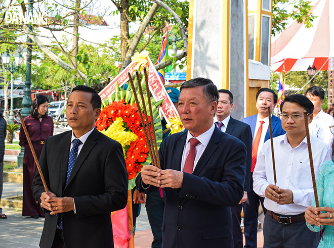 ngay hoi toan dan 50 nam ngay giai phong que huong 4