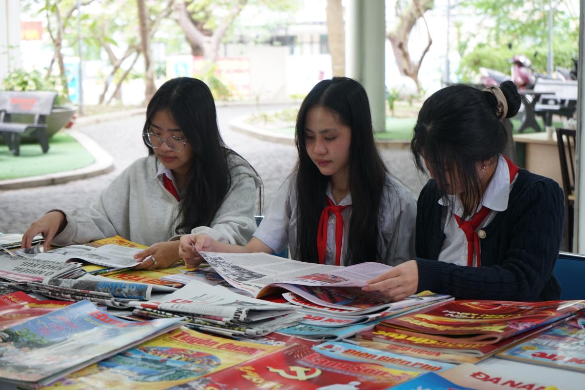 ngay hoi van hoa doc 2025 lan 1