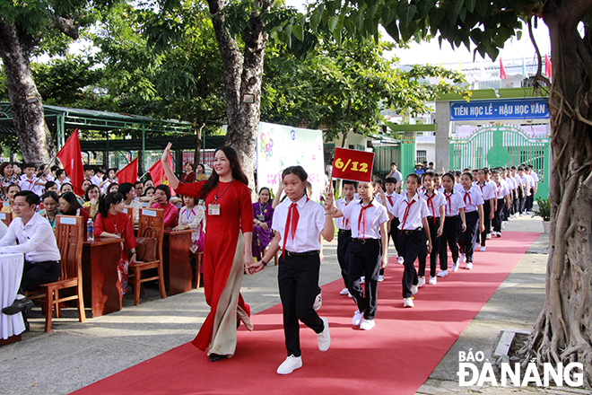 ngay khai giang 2023 10