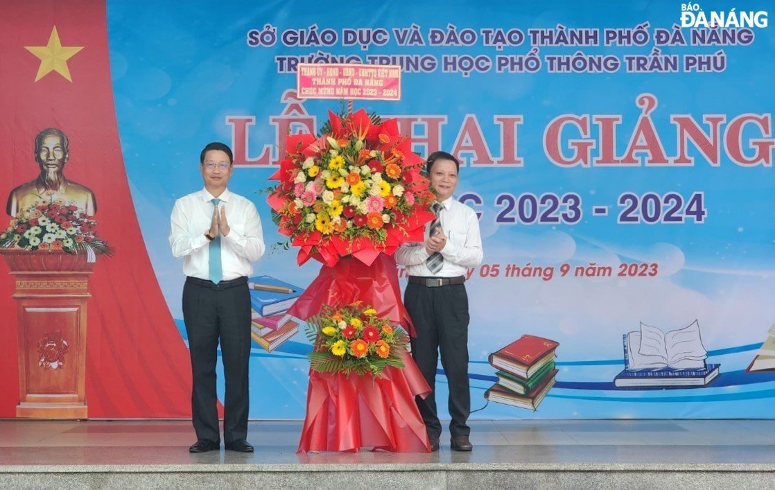 ngay khai giang 2023 3
