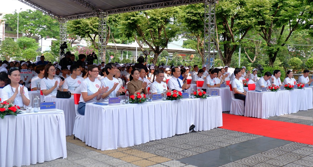ngay the gioi khong thuoc la 2025