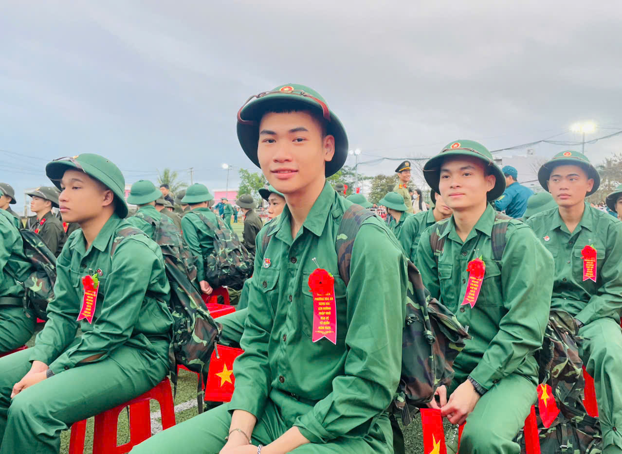 nghia vu quan su 2025 12