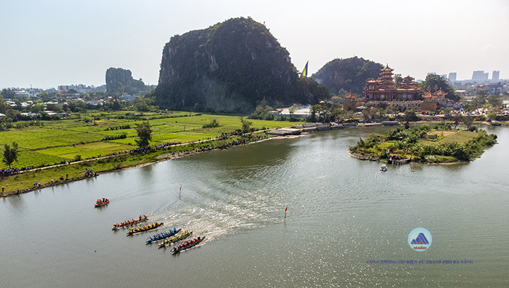ngu hanh son 18