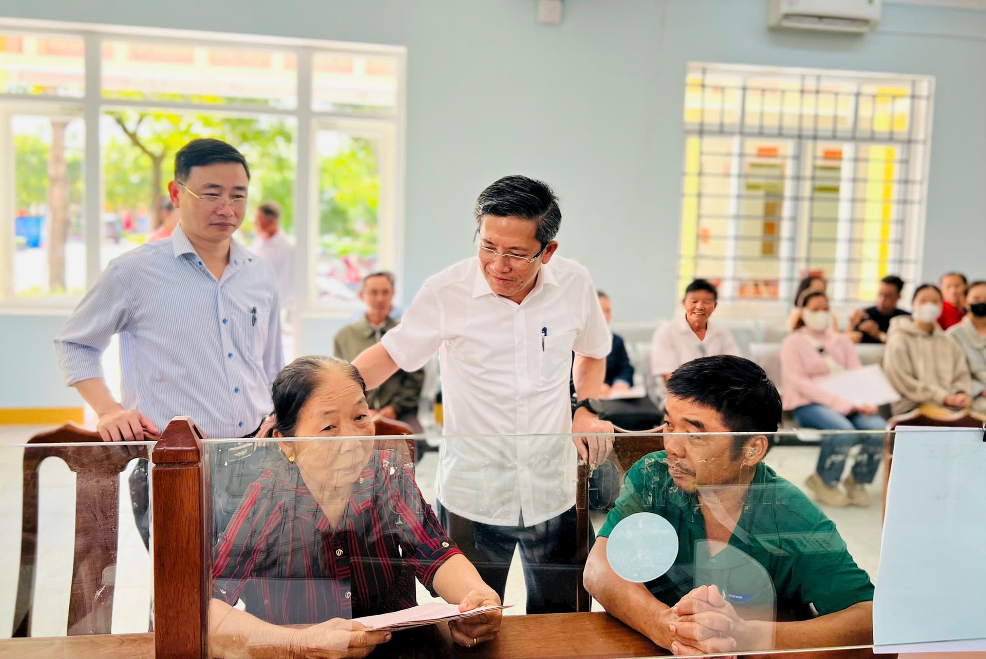 pct tran nam hung kiem tra tt phuc vu hanh chinh cong 1