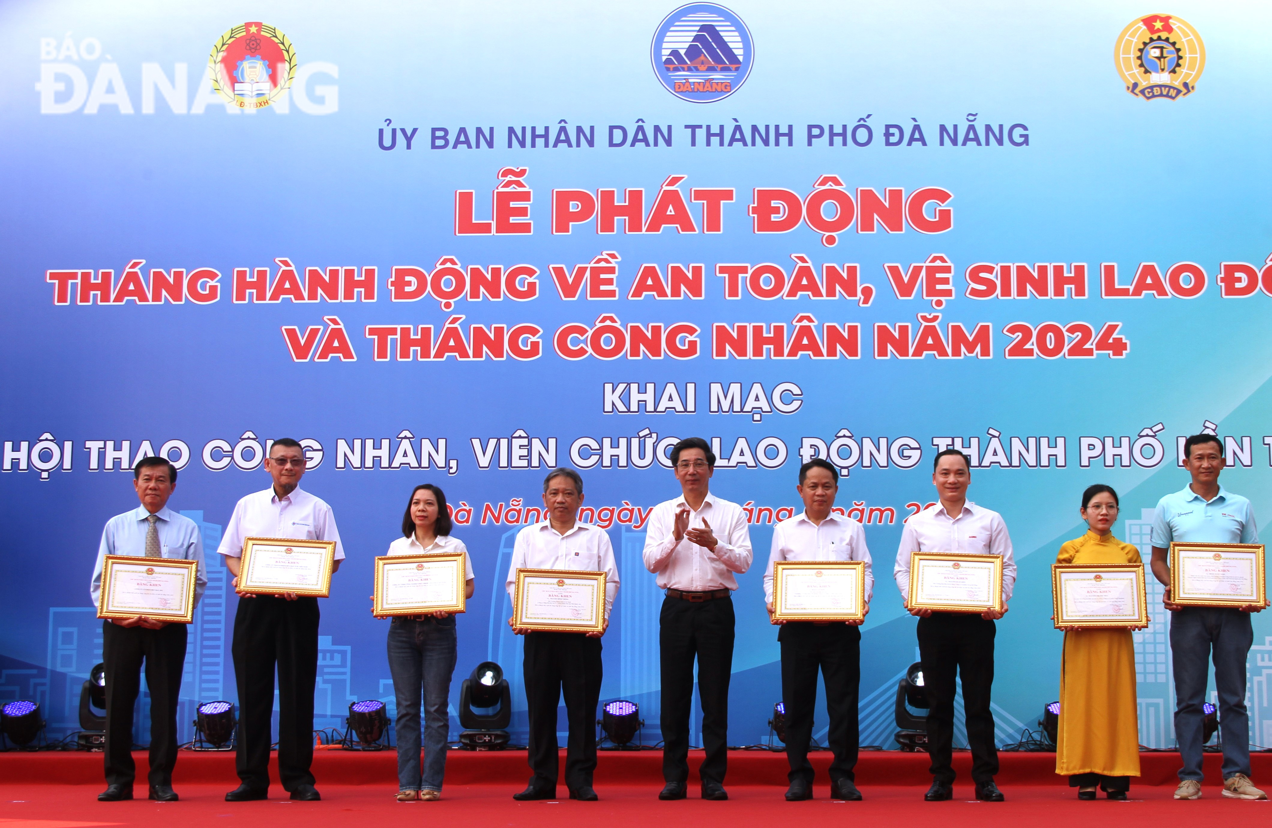 phat dong thang cong nhan 2024