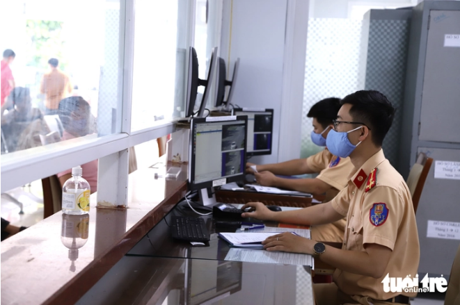 phong csgt logo bao tuoitre