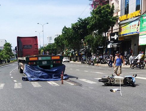 tai nan giao thong duong ngo quyen