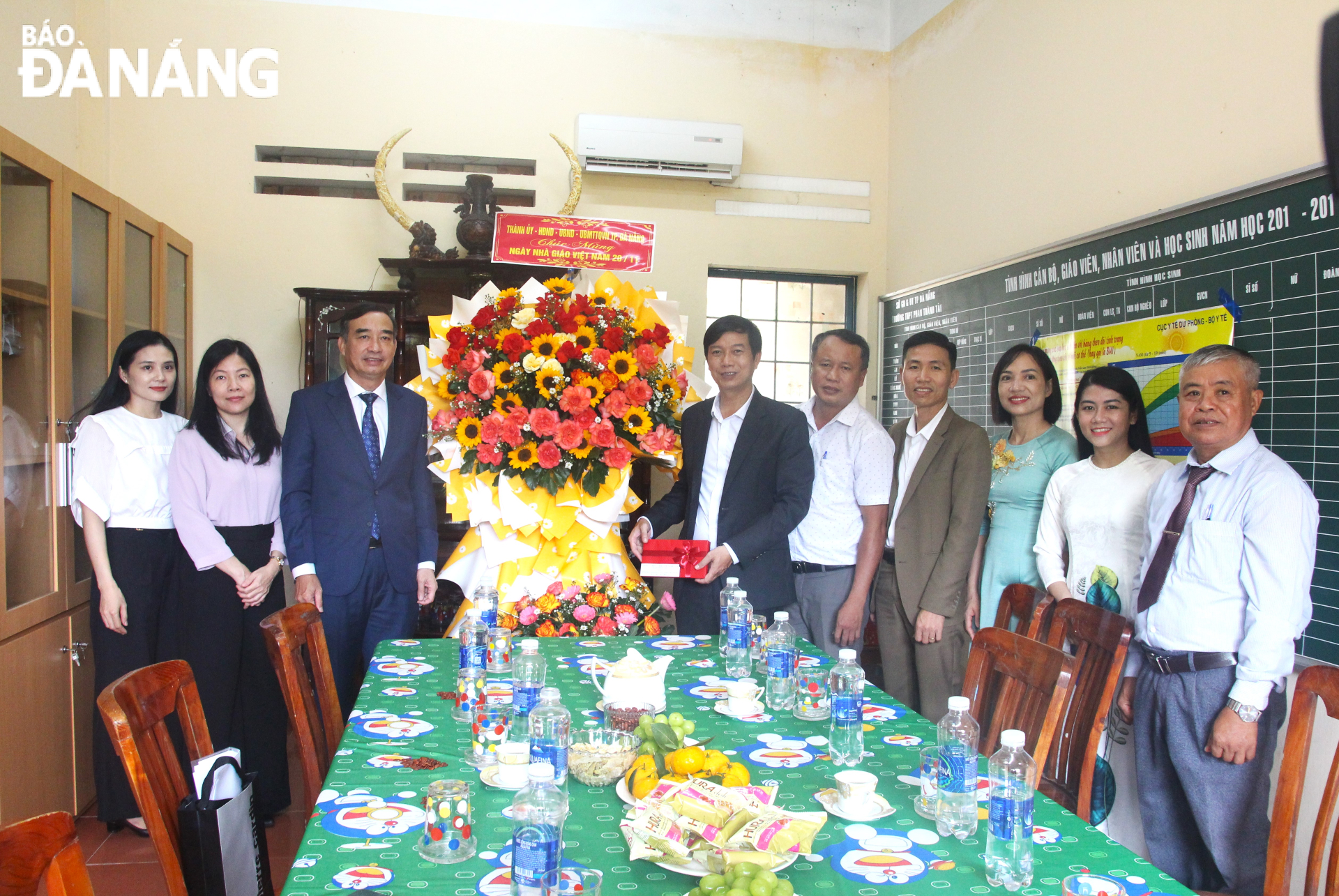 tham cac co so giao duc nhan ngay nha giao 2023 6