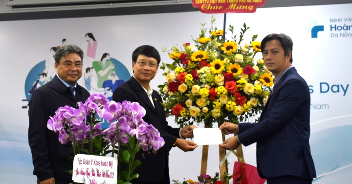 tham cac don vi y te nhan ngay thay thuoc viet nam 6