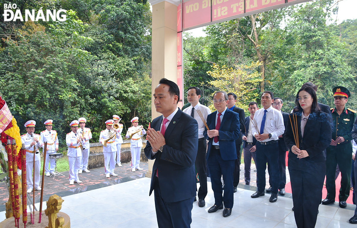 tham dac khu quang da 2025 1