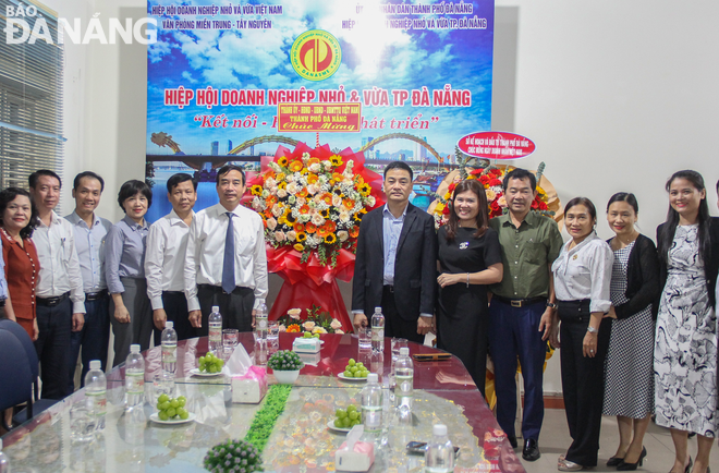 tham doanh nghiep ngay doanh nhan 2023 2
