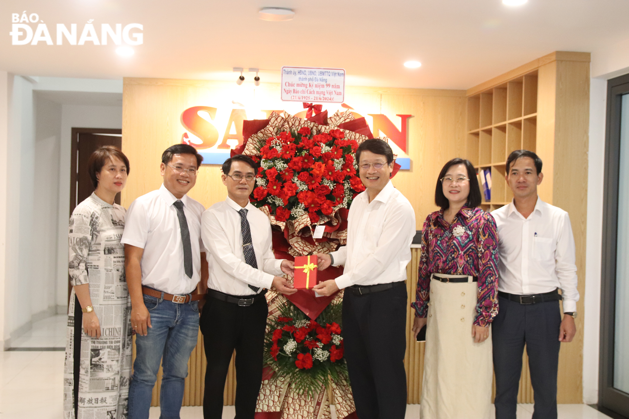 tham ngay bao chi 2024 2