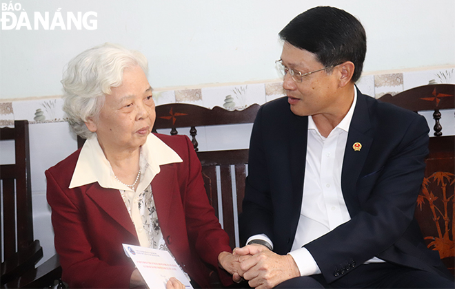 tham nguyen lanh dao dac khu quang da 2025 2
