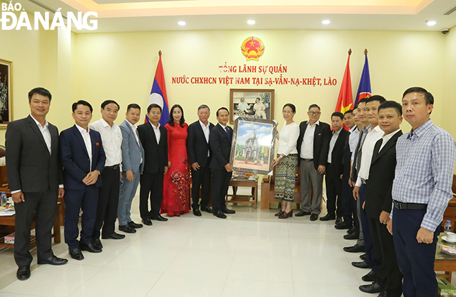 tham tinh savannakhet lao 2025 10