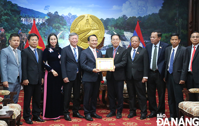 tham tinh savannakhet lao 2025 13