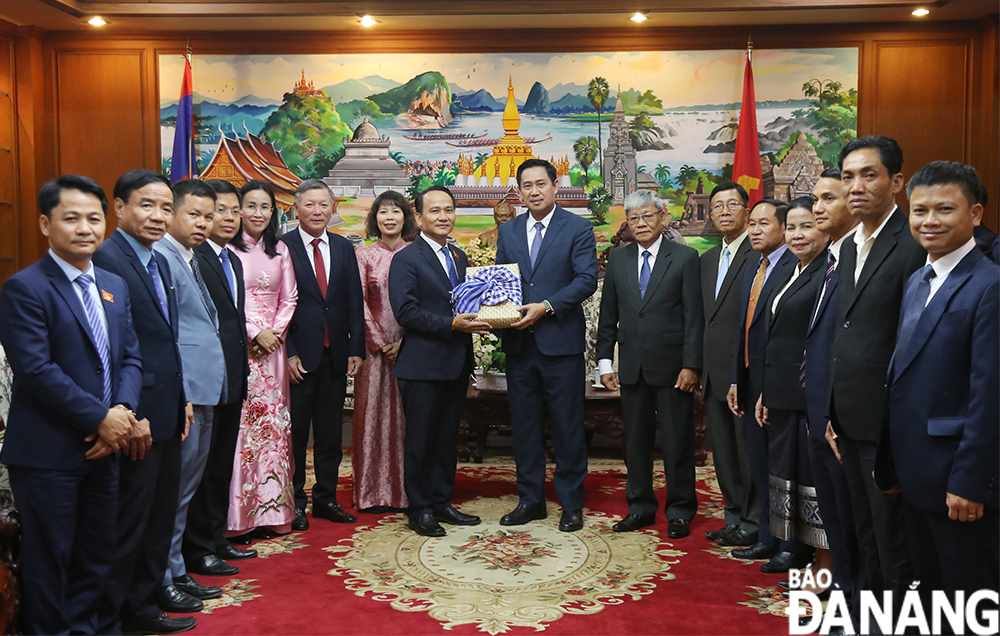 tham tinh savannakhet lao 2025 18