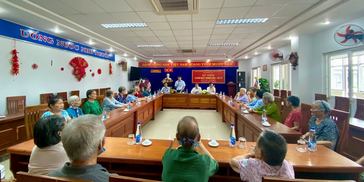 tham trung tam phung duong nguoi co cong 7 2025