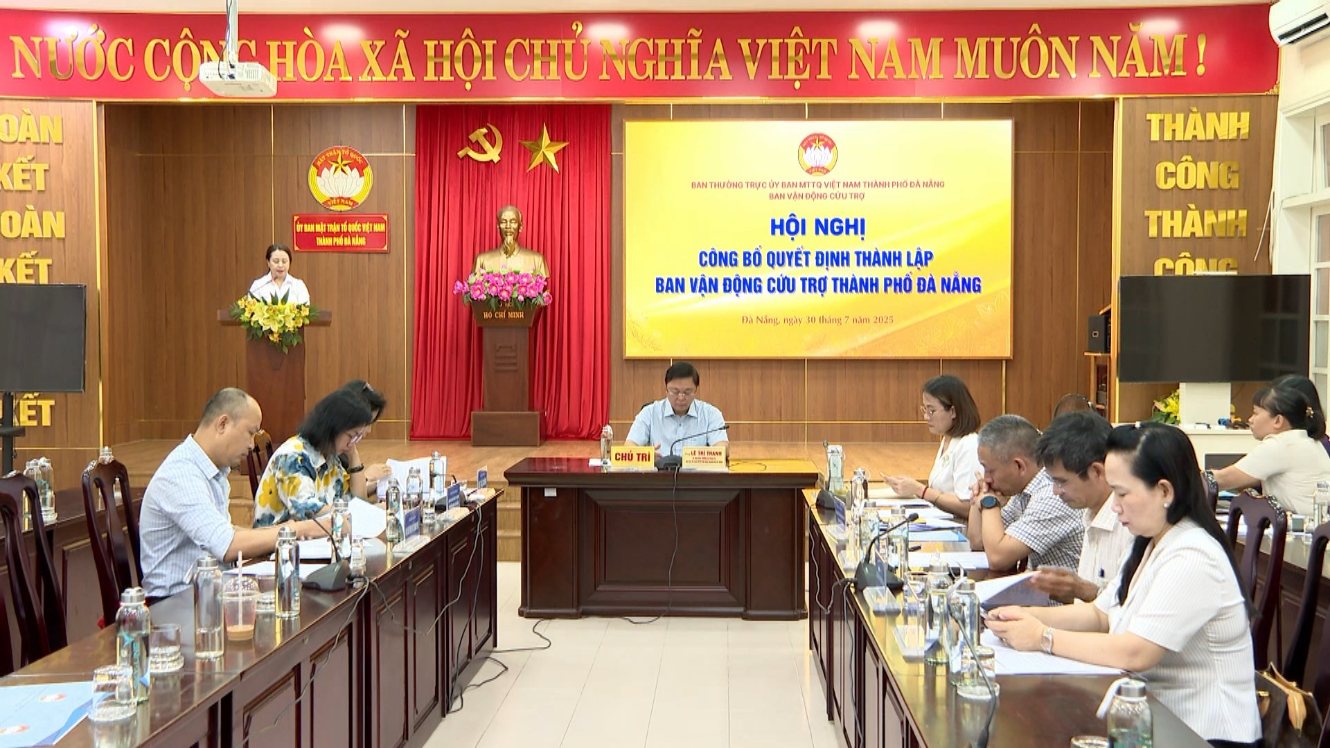 thanh lap ban van dong cuu tro tp