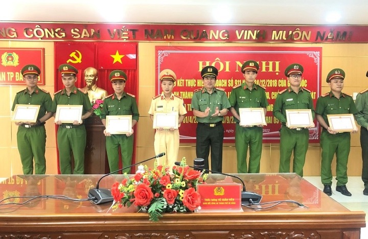 thanh lap them to 911
