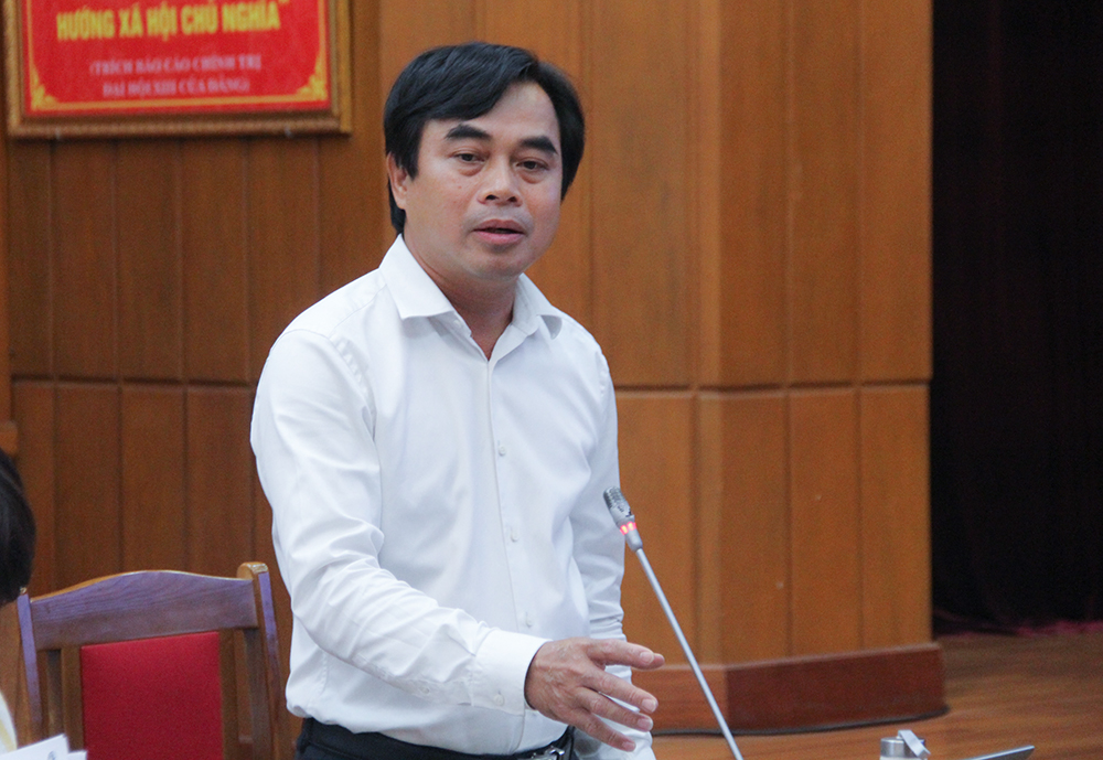thanh uy lam viec voi huyen hoa vang 270324 1