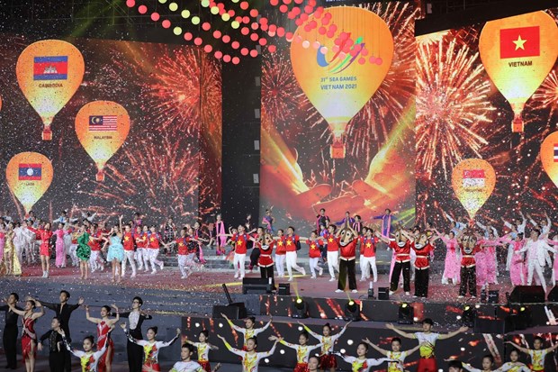 the sea games 31 closing ceremony in hanoi