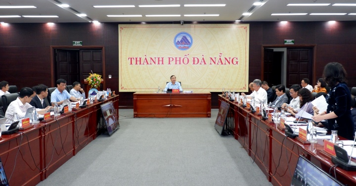 thong qua du an cai tao ho thac gian vinh trung