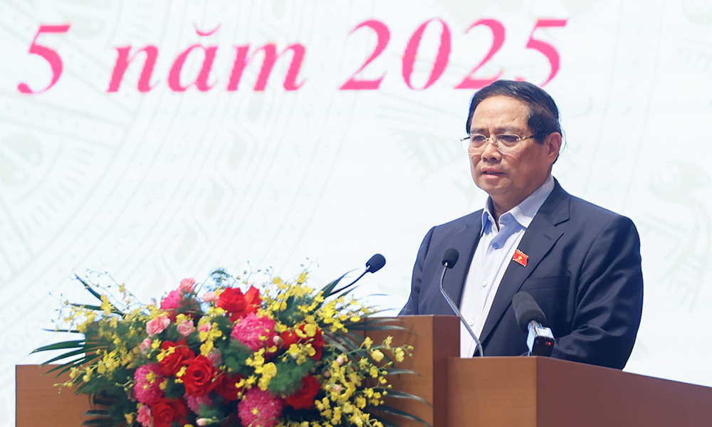 thuc day tang truong dau tu cong 2025 1