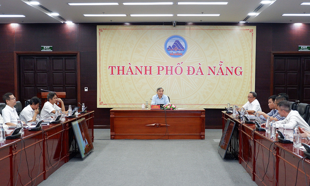thuc day tang truong dau tu cong 2025