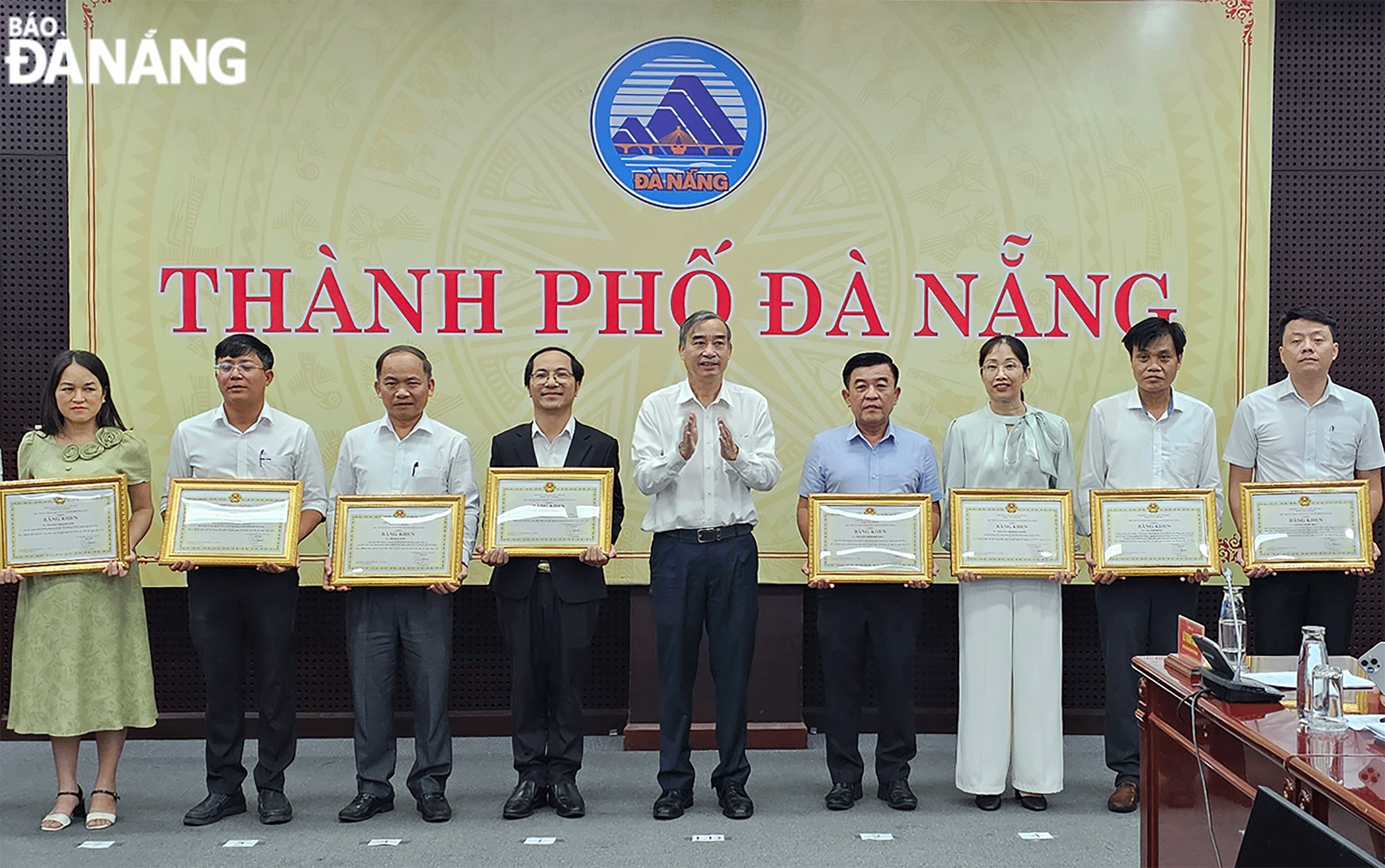 thuc hien va giai ngan von dau tu cong 2025 1